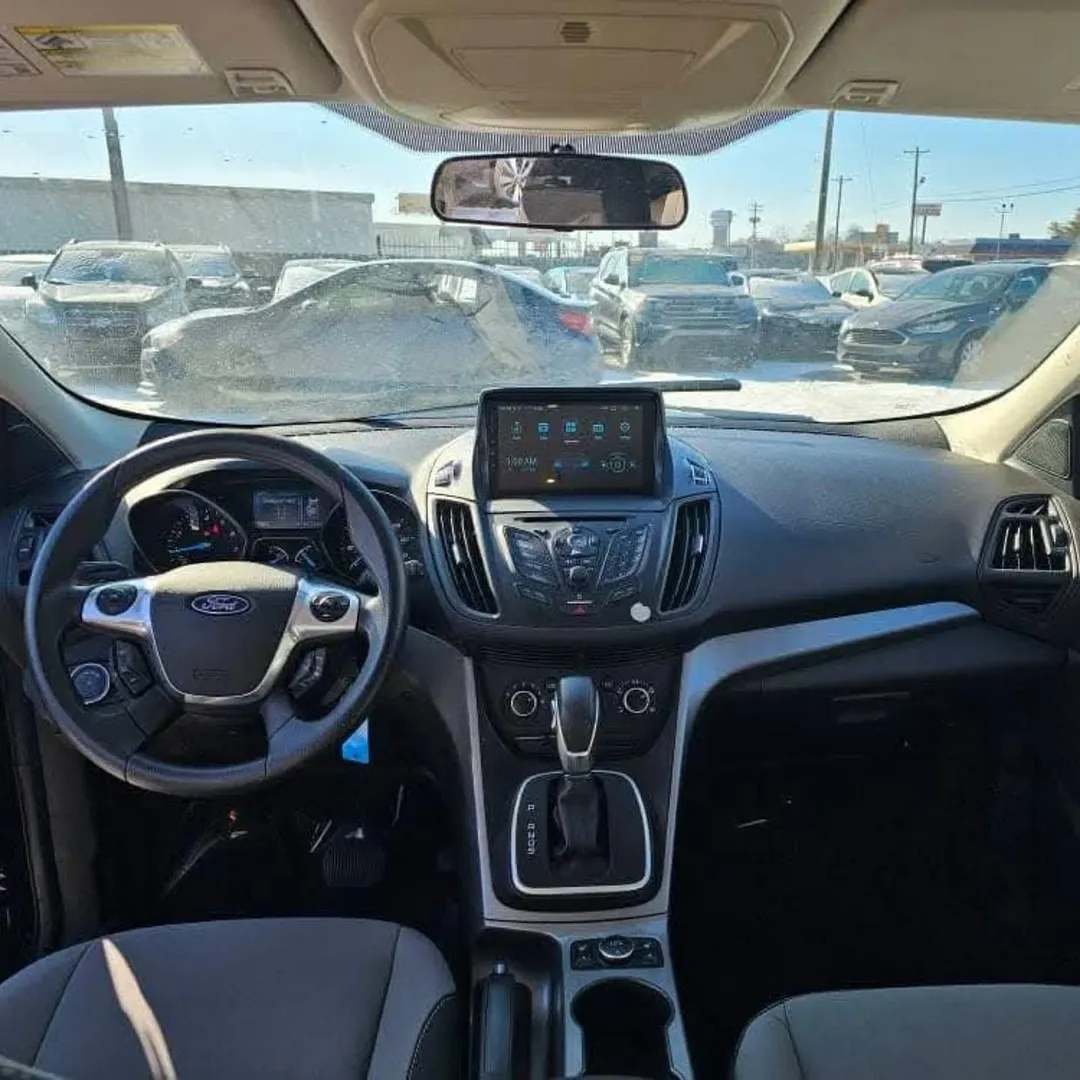 Ford Escape Se view 3