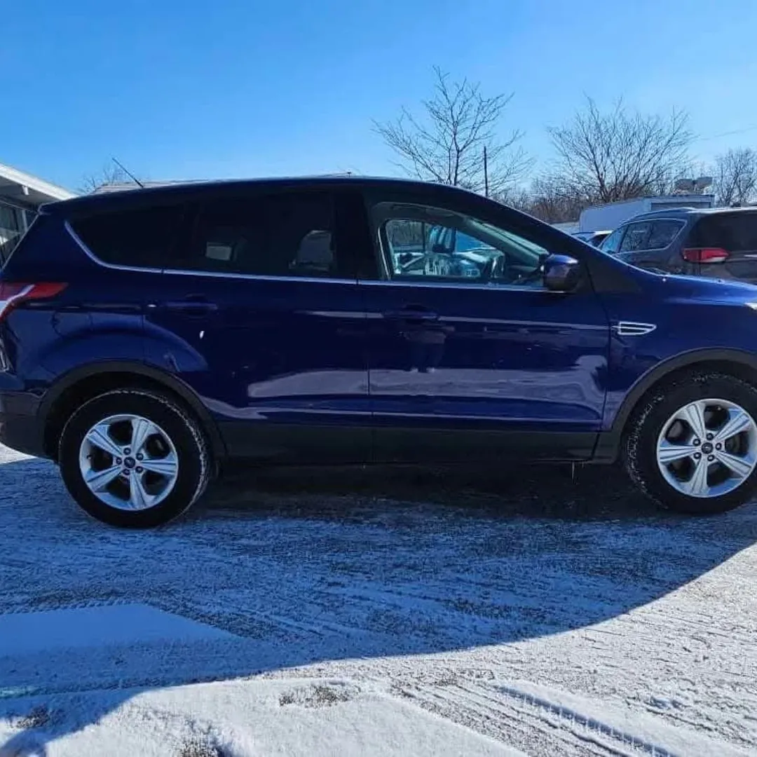 Ford Escape Se view 6