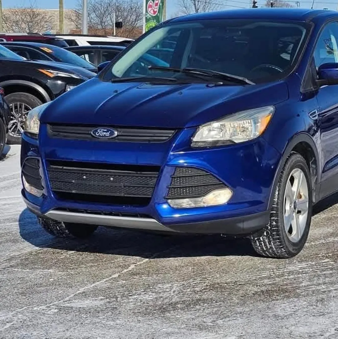 Ford Escape Se view 2