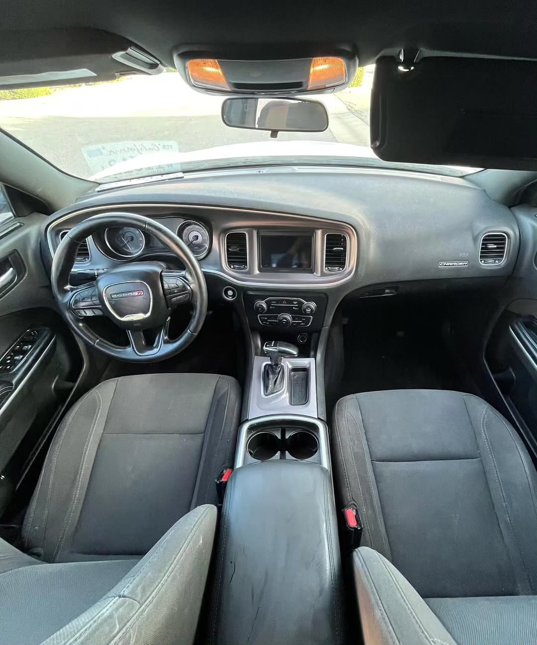 Dodge CHARGER SXT view 5