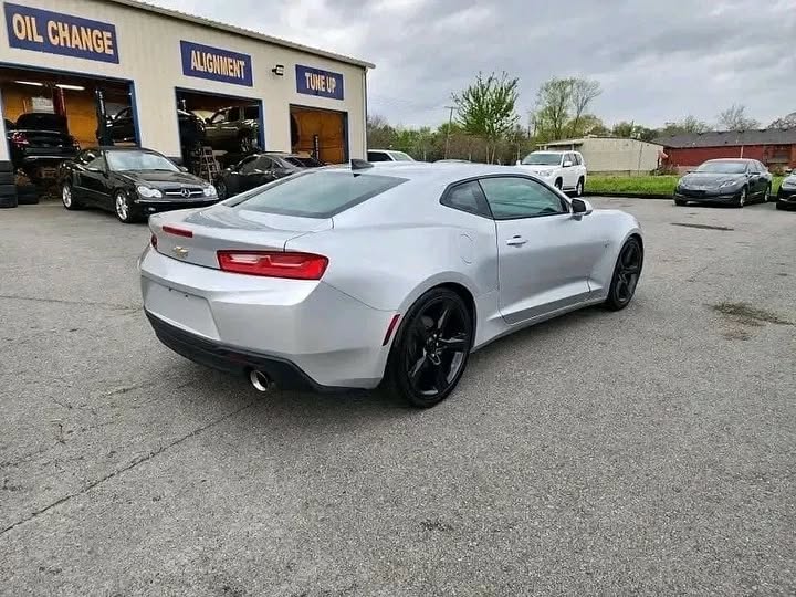Chevy Camaro LT view 3