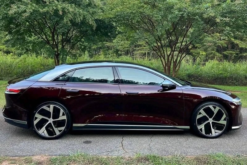 Lucid Air Dream view 3