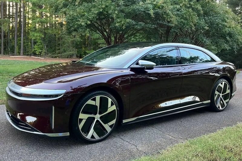 Lucid Air Dream view 2
