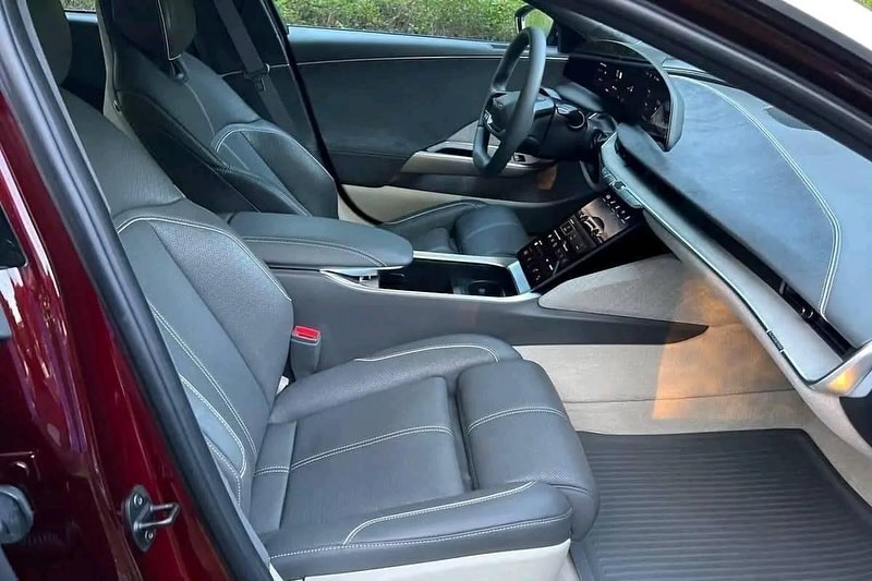 Lucid Air Dream view 7