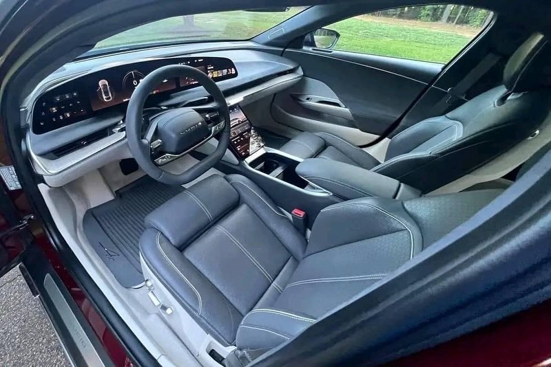 Lucid Air Dream view 8