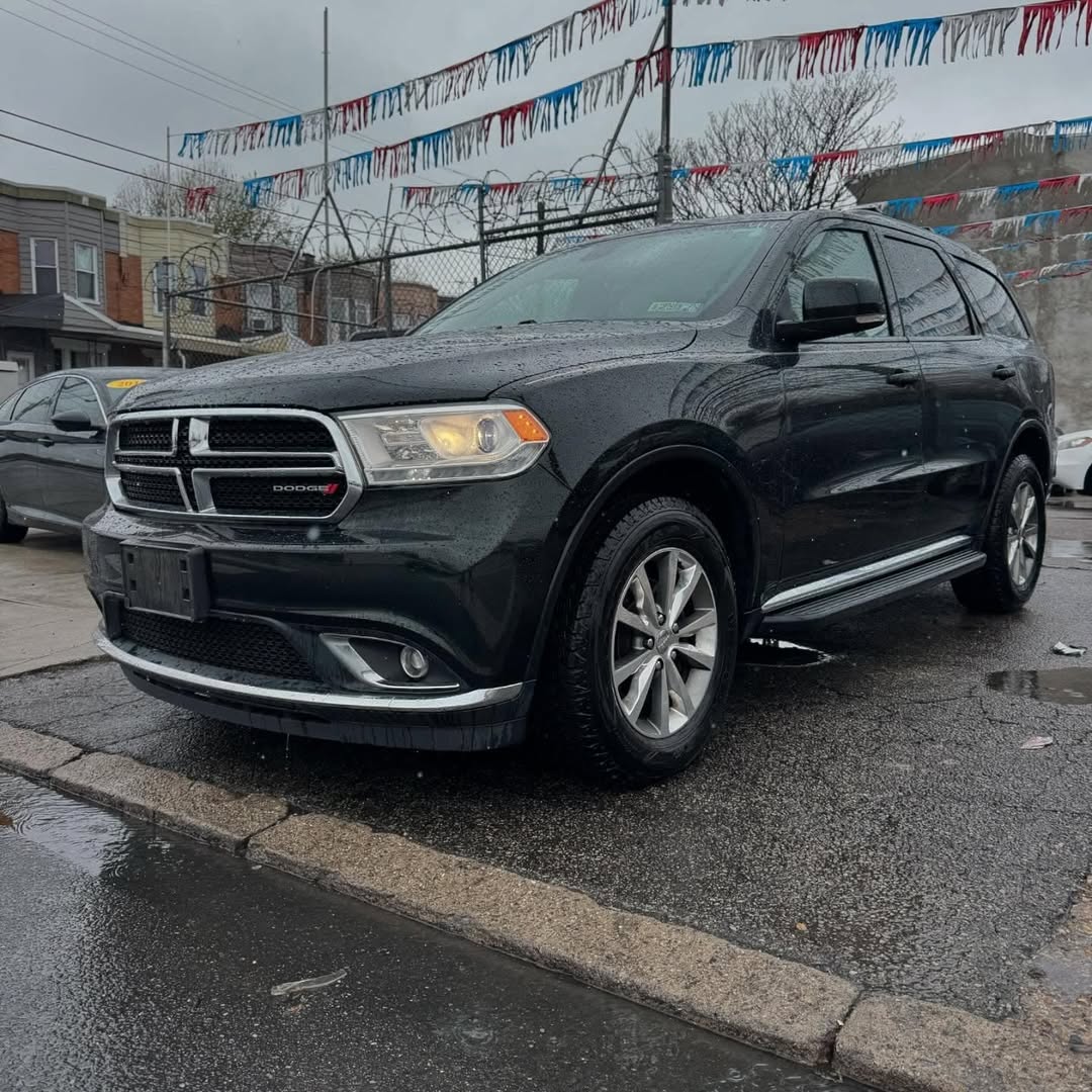 Dodge Durango view 2