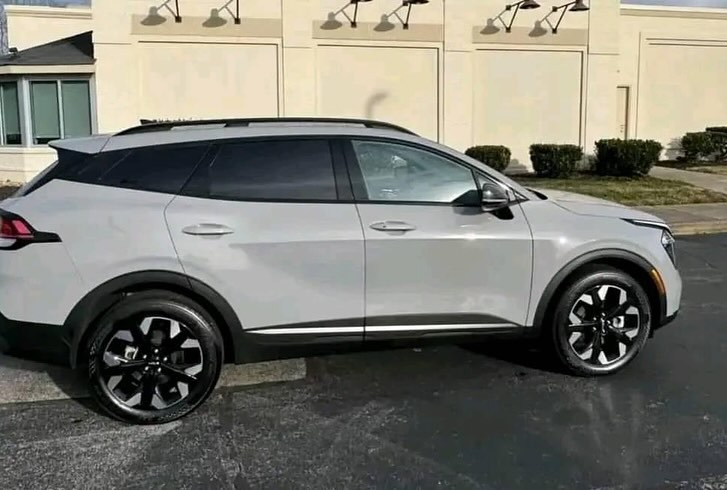 Kia sportage x-line view 5
