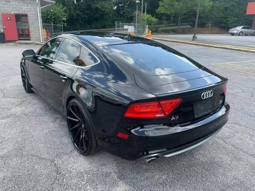 Audi A7 TDI view 3