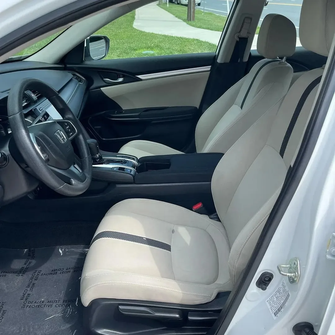 Honda Civic LX view 4