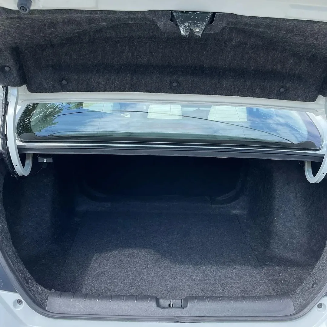 Honda Civic LX view 7