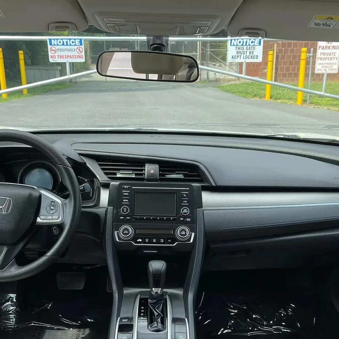 Honda Civic LX view 5