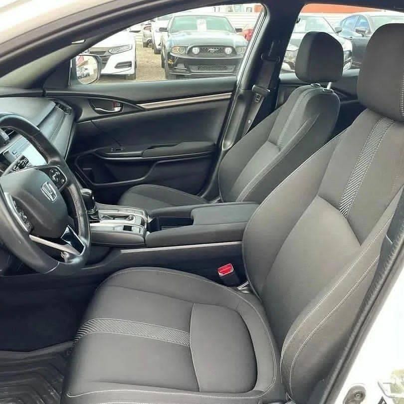 Honda Civic Sport view 4