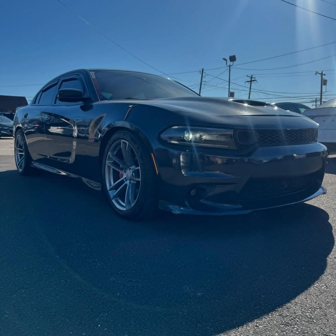 Dodge CHARGERR/T SCATPACK view 3