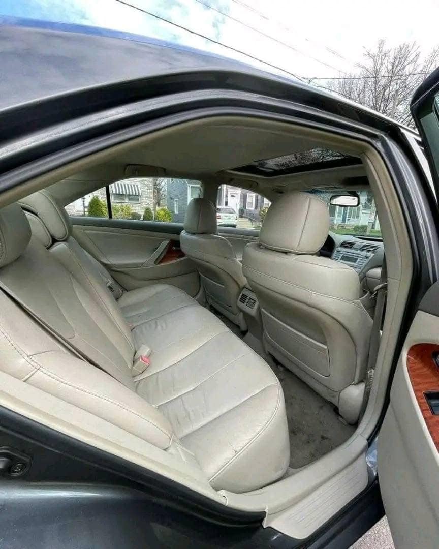 Toyota Camry view 5