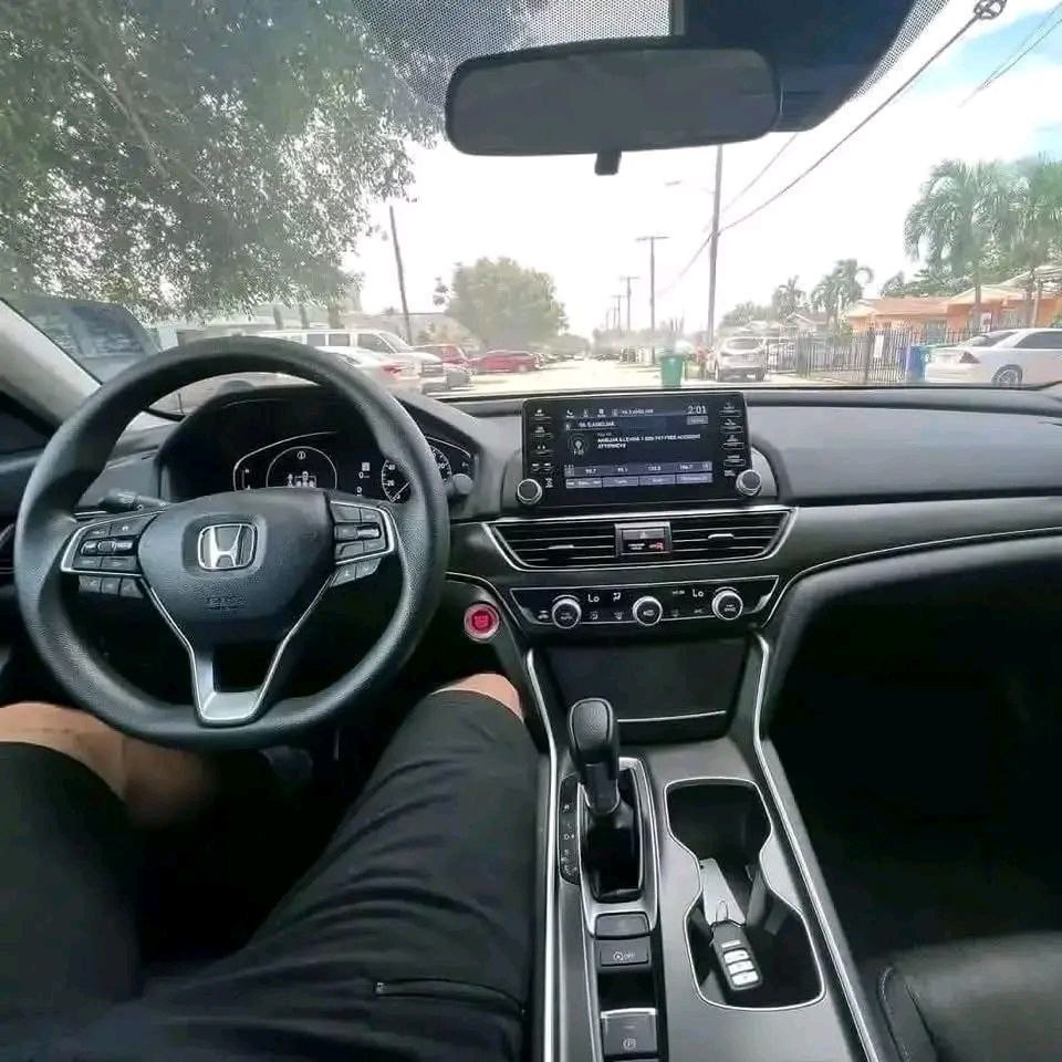 2022 Honda Accord LX view 3