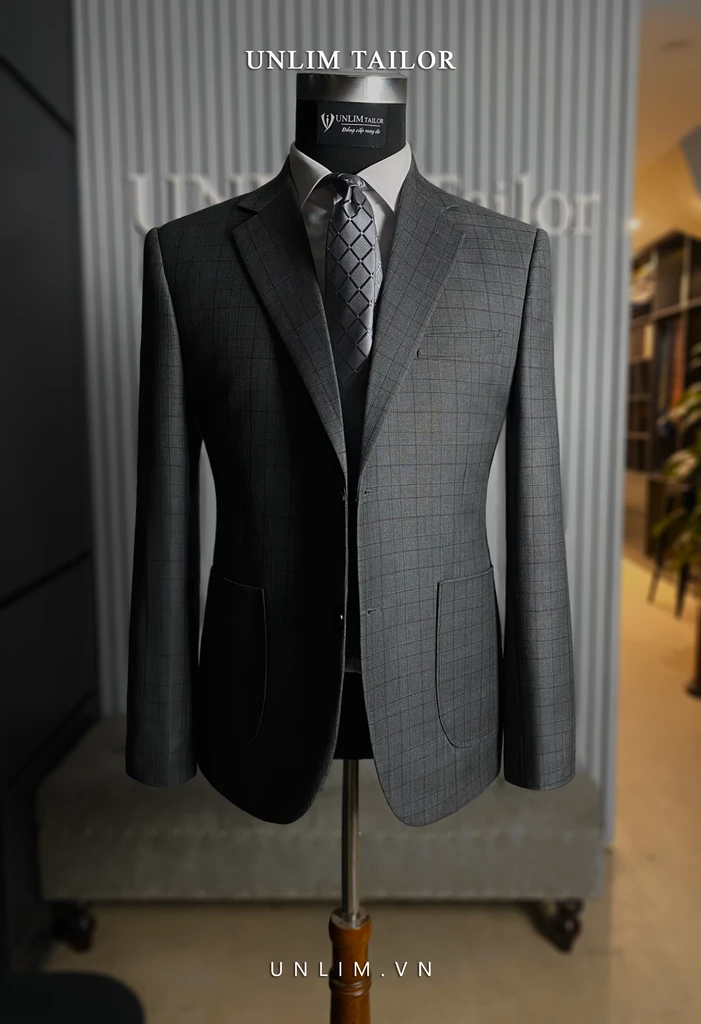 Suit Xám Kẻ Ô Cổ K