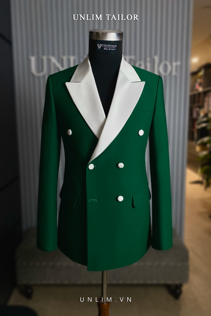 tuxedo-green
