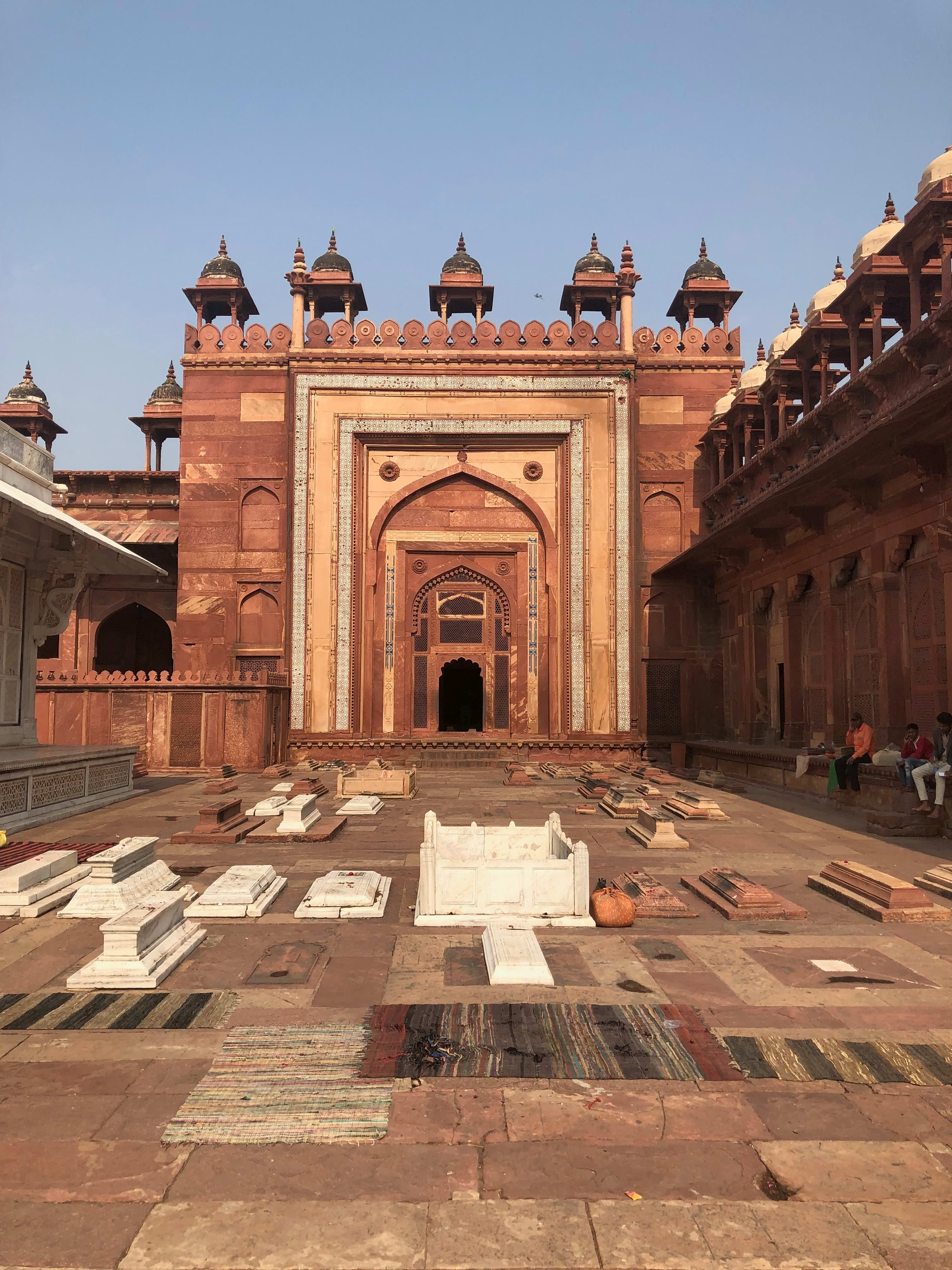 An architectural gateway at Fatehpur Sikri, photographed without confirmed individual monument attribution.