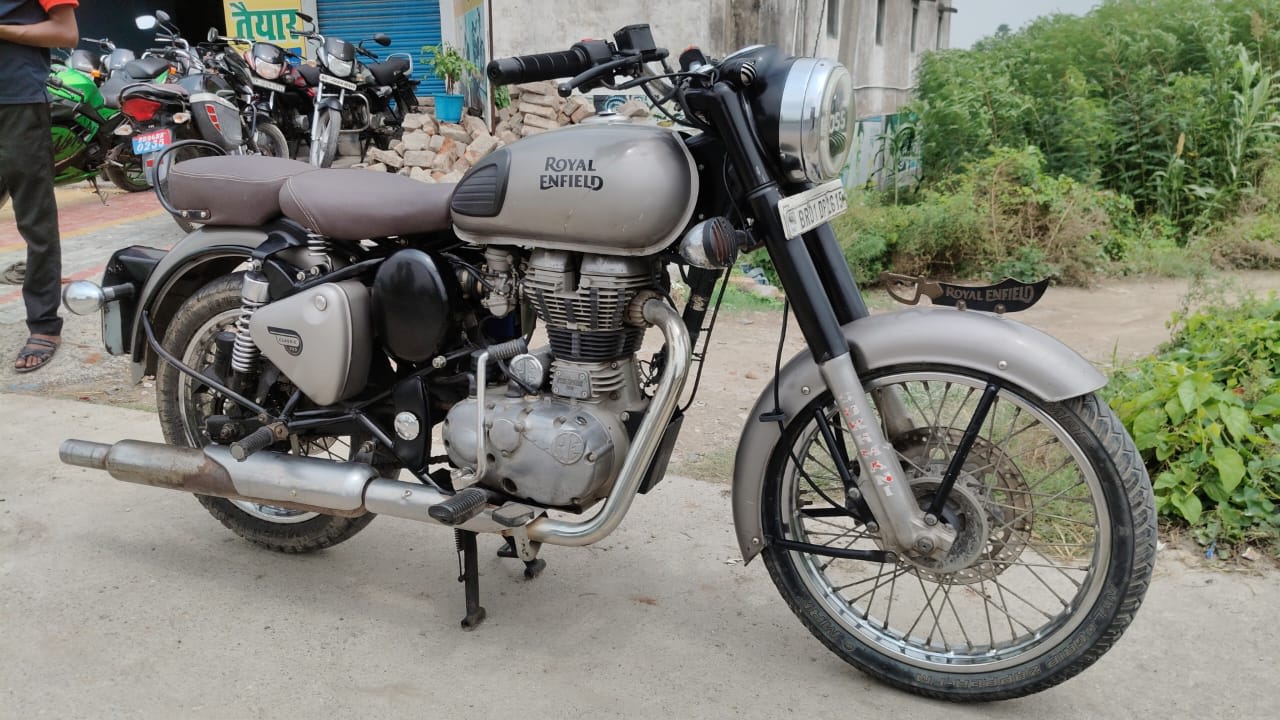 Royal Enfield classic 350 2018 in Muzaffarpur photo 2