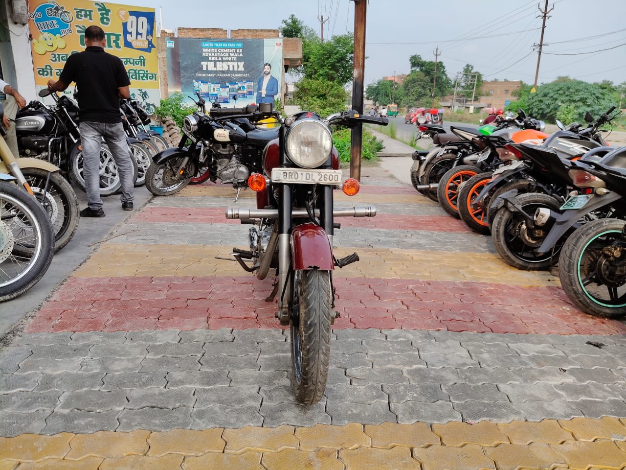 Royal Enfield Classic 350 2018 in Muzaffarpur photo 4