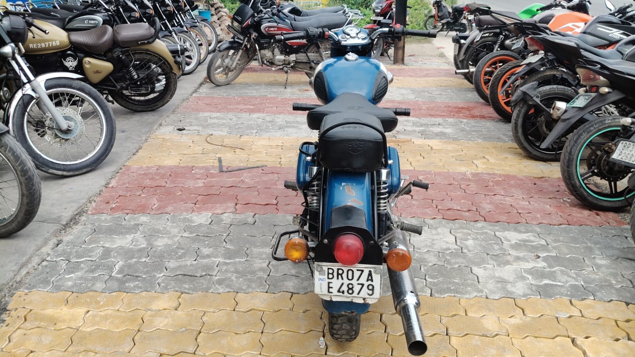 Royal Enfield Classic 350 2018 in Muzaffarpur photo 4