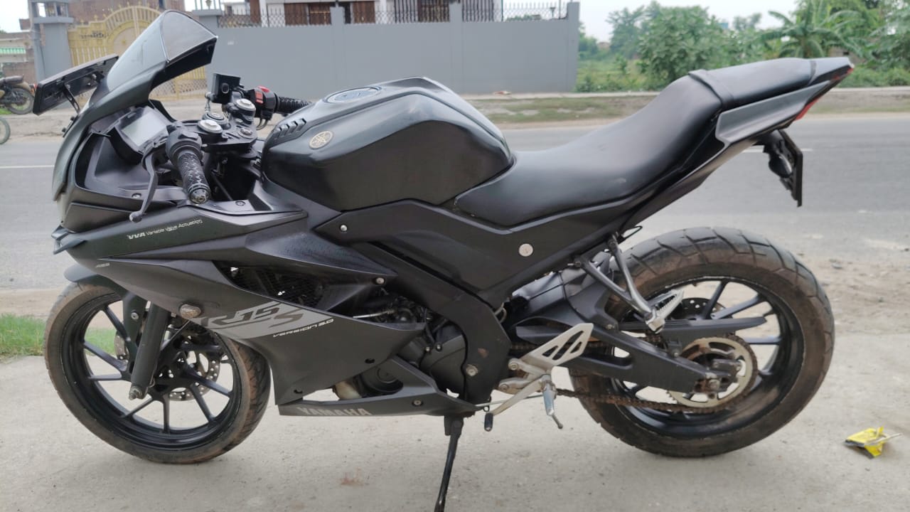 Yamaha YZF-R15 2022