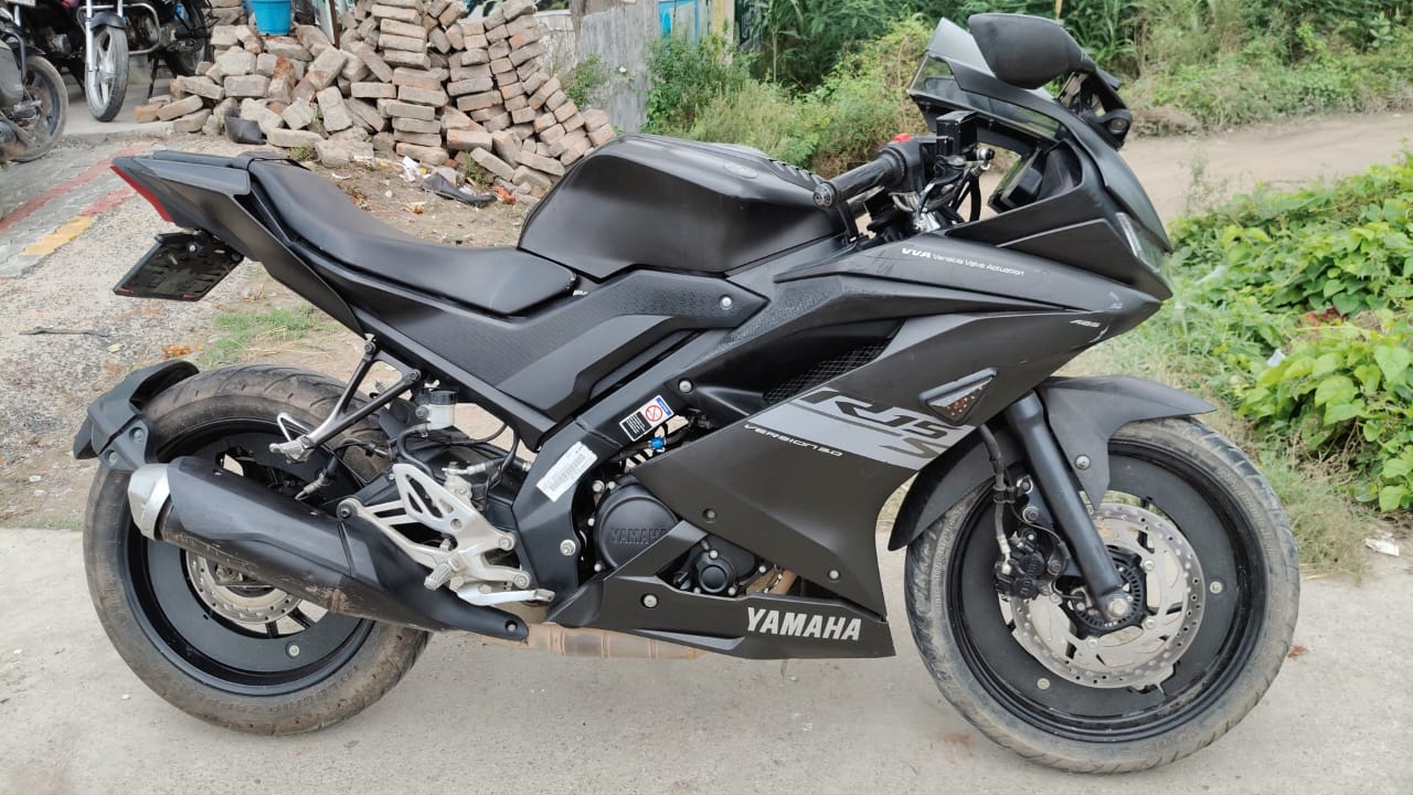 Yamaha YZF-R15 2023