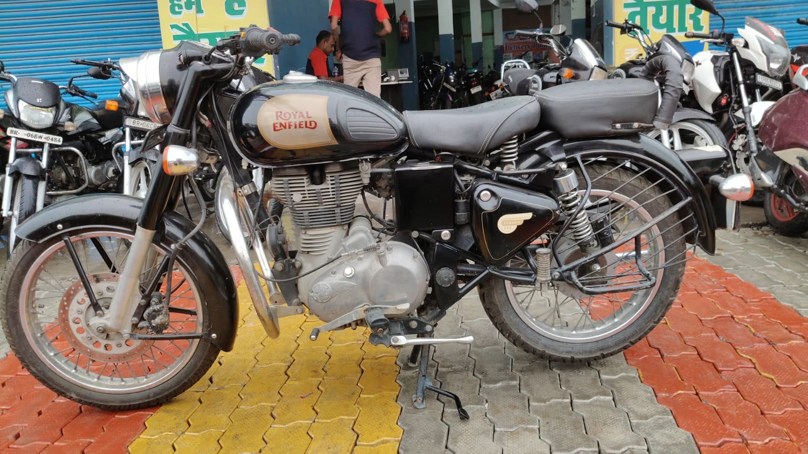 Royal Enfield Classic 350 2018 in Muzaffarpur photo 5
