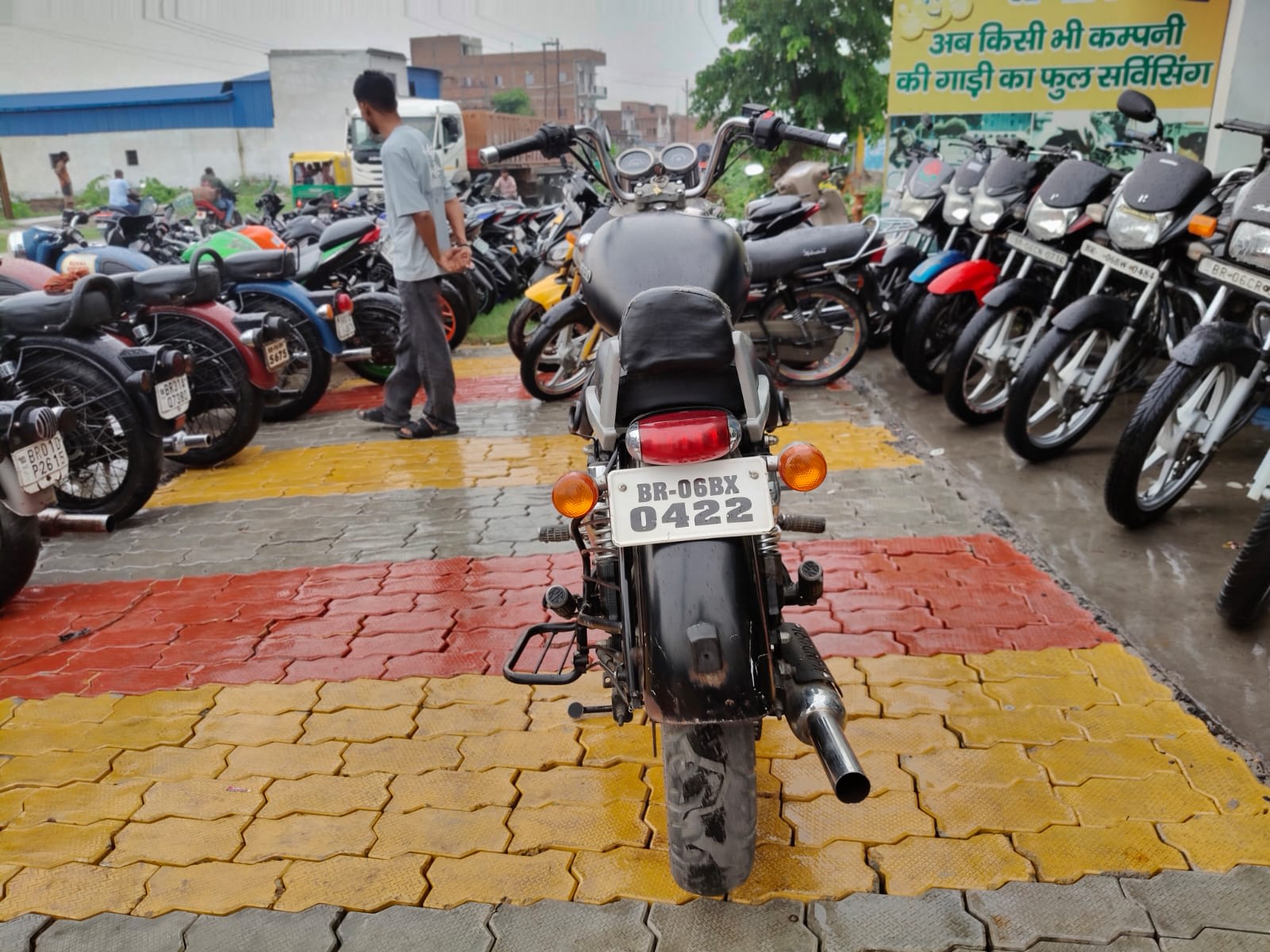 Royal Enfield Thunderbird 350 2019 in Muzaffarpur photo 5