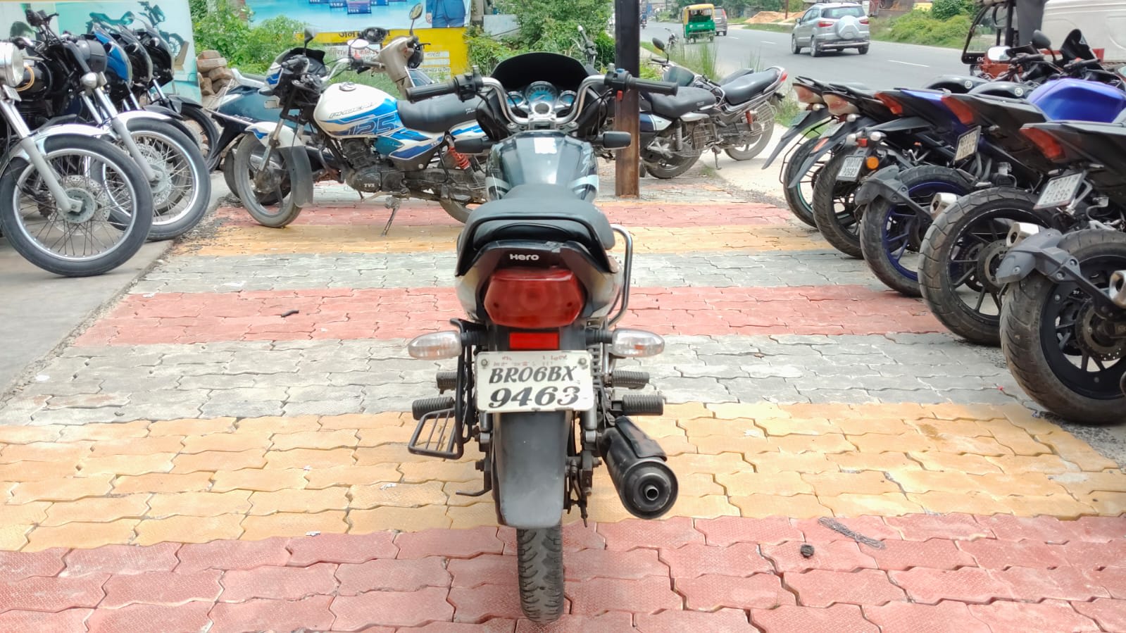Hero Super Splendor 2019 in Muzaffarpur photo 4