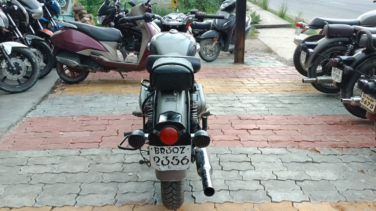 Royal Enfield Classic 350 2020 in Muzaffarpur photo 2