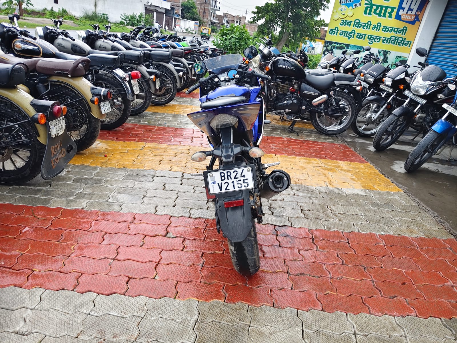 Yamaha R15 V1 2019 in Muzaffarpur  photo 2