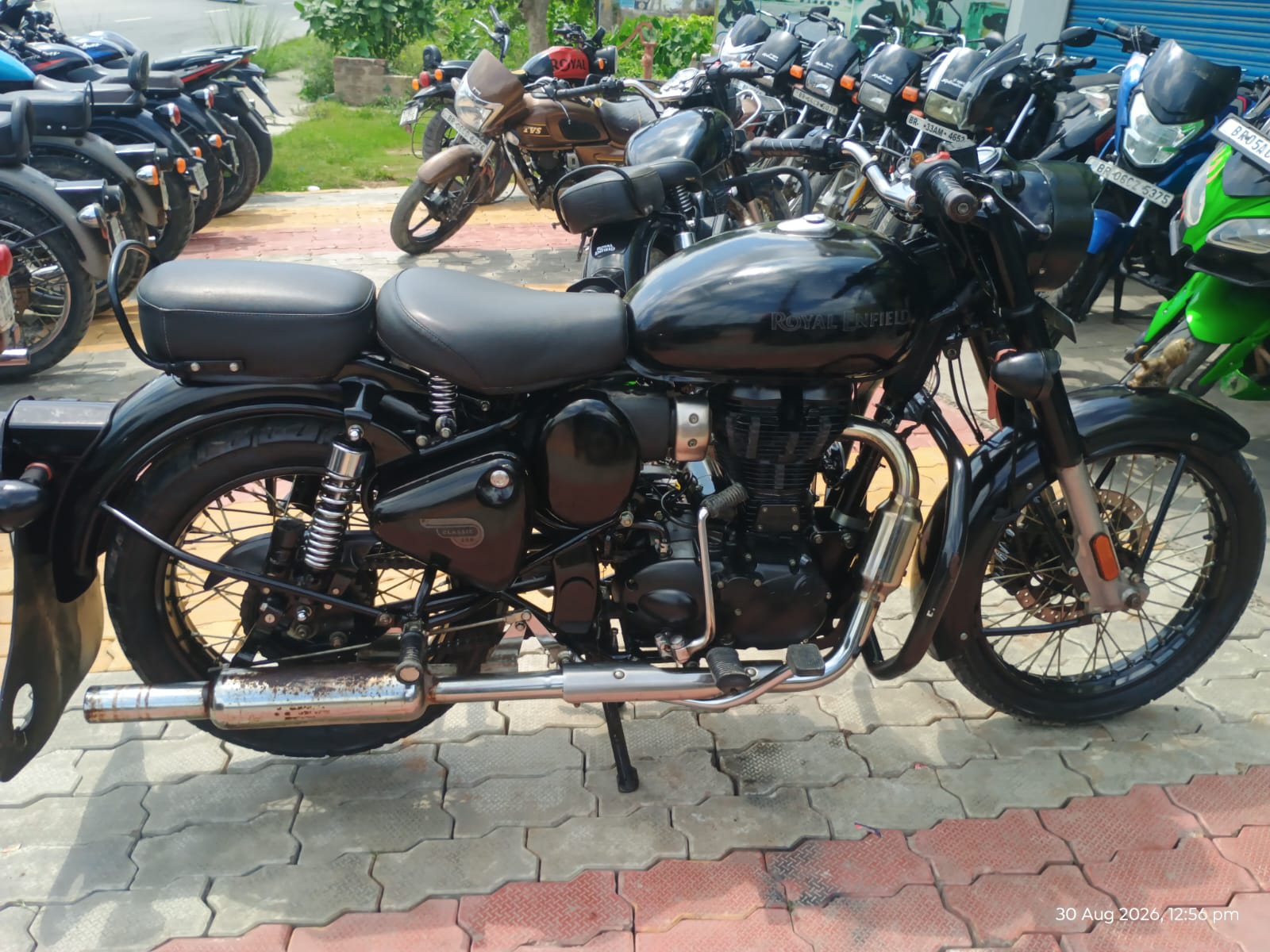 Royal Enfield CLASSIC 350 2021 in Muzaffarpur  photo 4