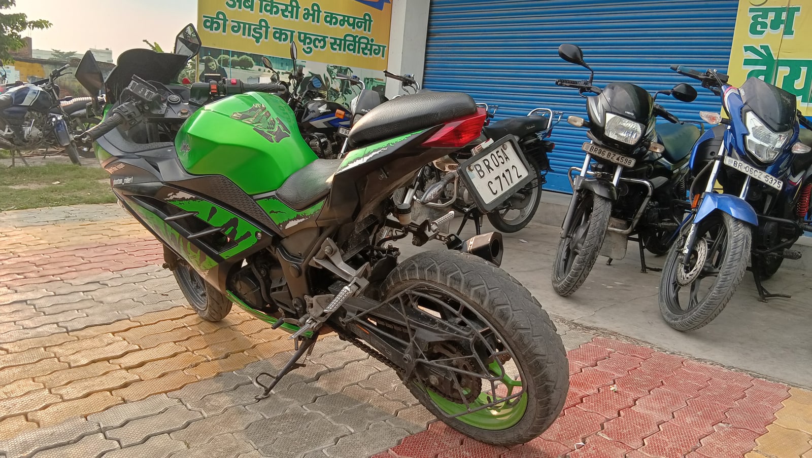 Kawasaki NINJA 300 2019 in Muzaffarpur  photo 2
