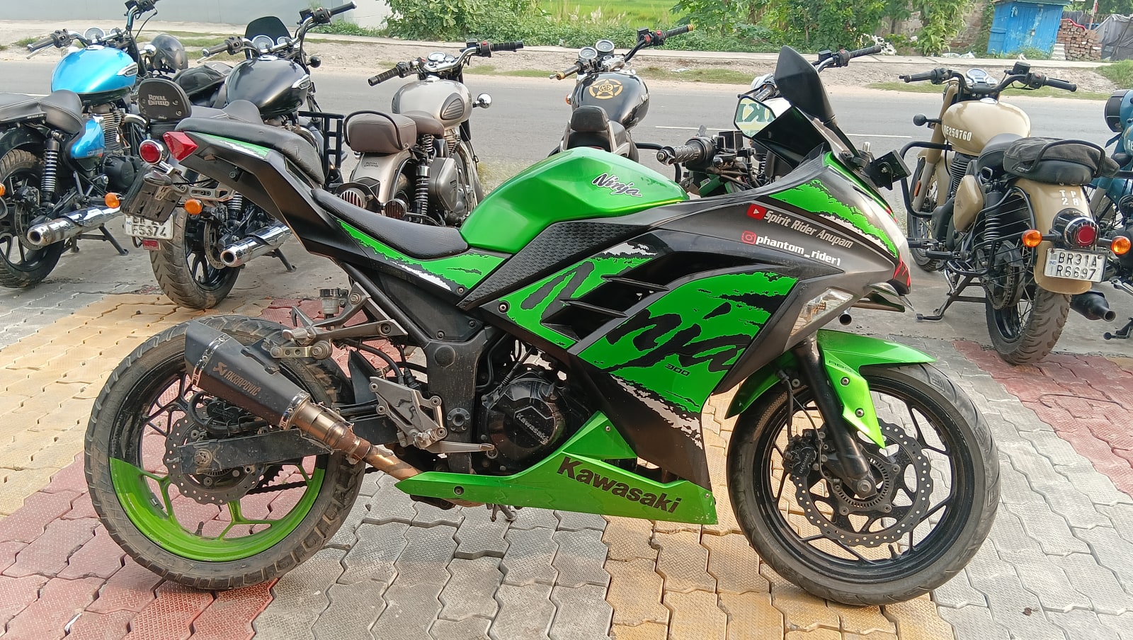 Kawasaki NINJA 300 2019 in Muzaffarpur  photo 3
