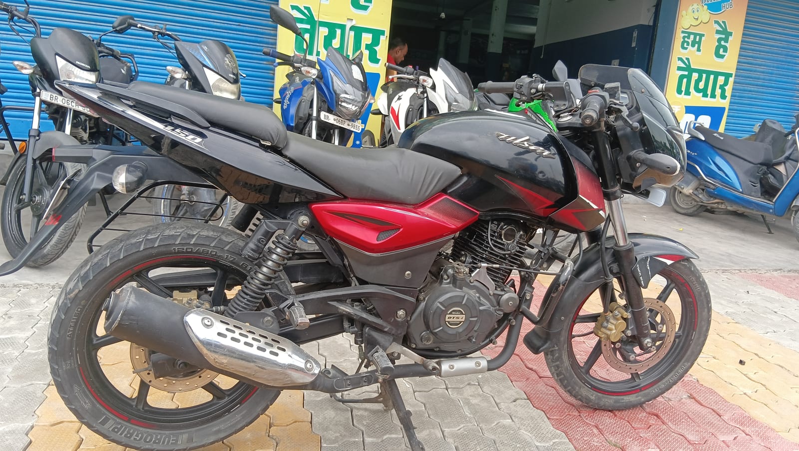 Bajaj PULSAR 150 2018 in Muzaffarpur  photo 5