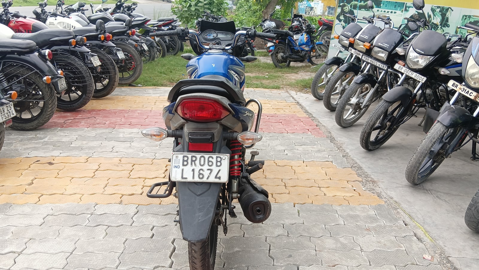 Honda SHINE 2018 in Muzaffarpur  photo 3