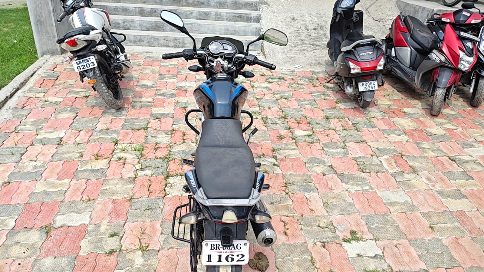 Bajaj DISCOVER 2013 in Muzaffarpur photo 4