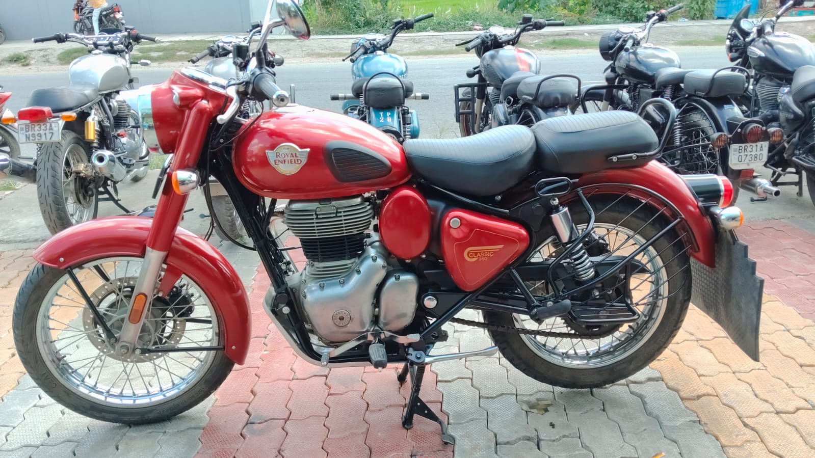 Royal Enfield Classic 350 2025