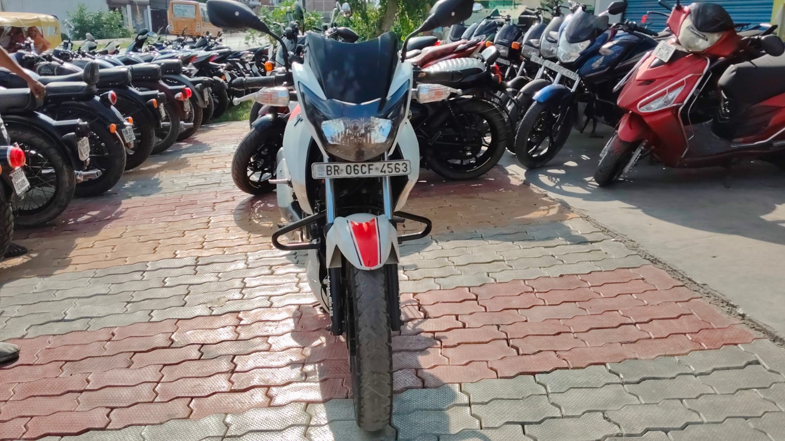 TVS APACHE 160 2V 2020