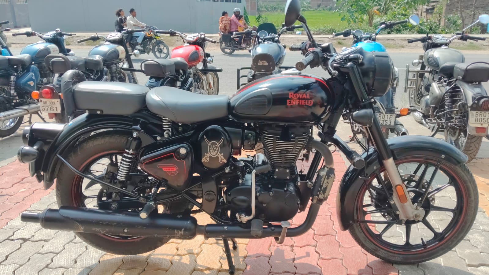 Royal Enfield Classic 350 2020 in Muzaffarpur photo 4
