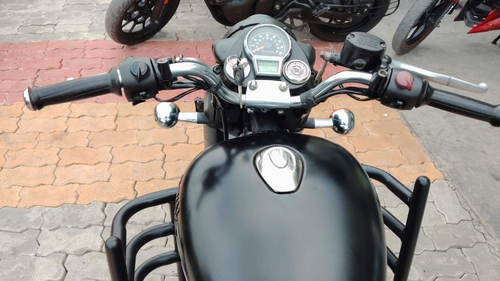 Royal Enfield Classic 350 2023