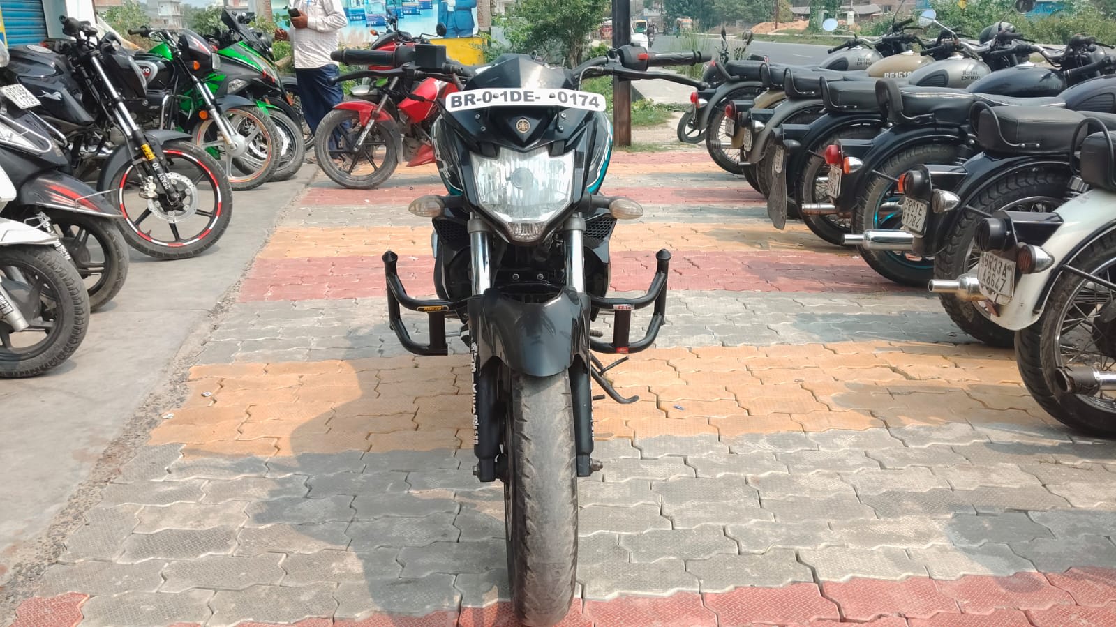 Yamaha FZ 2017