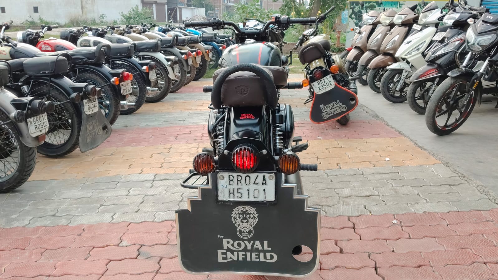Royal Enfield Classic 350 2021