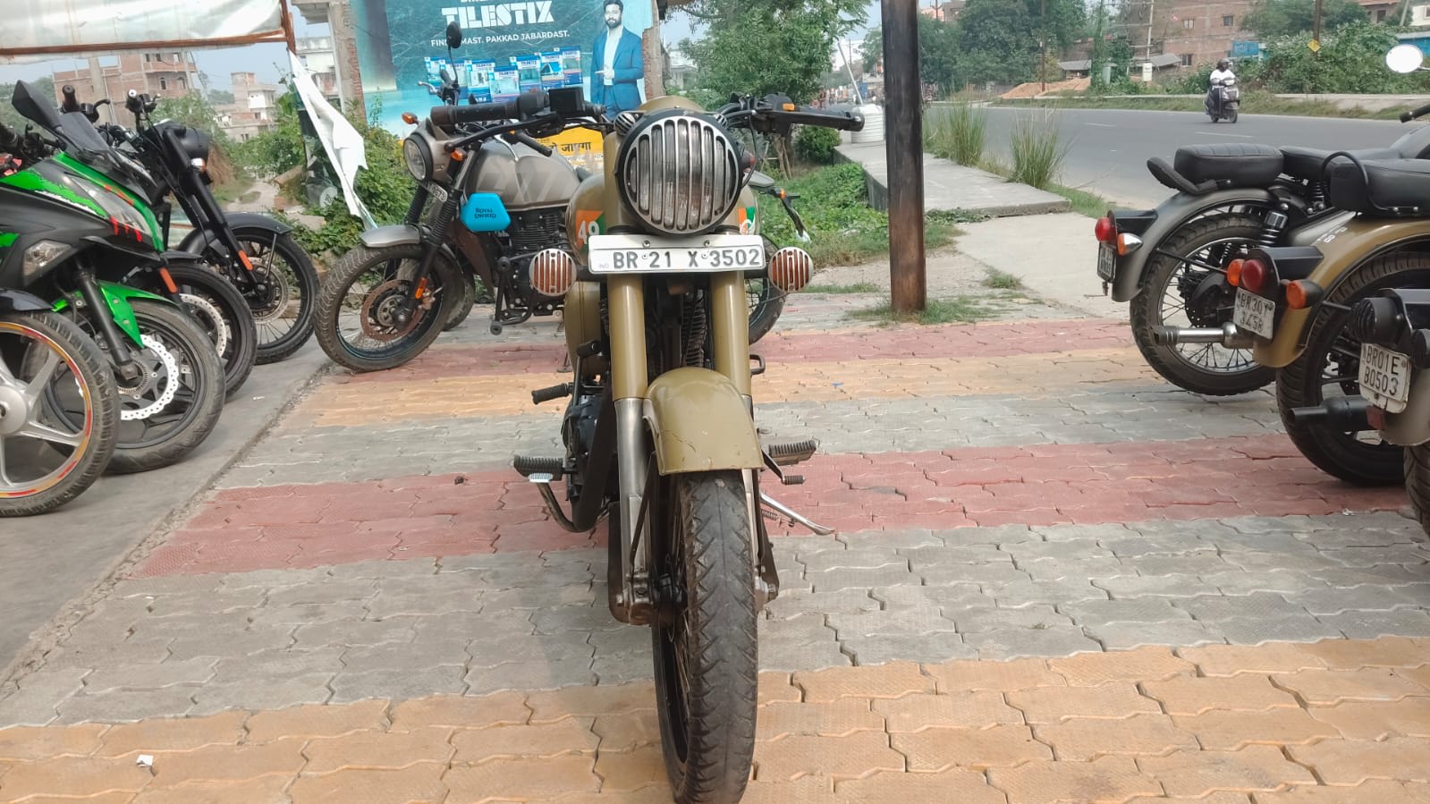 Royal Enfield Classic 350 2020 in Muzaffarpur photo 2