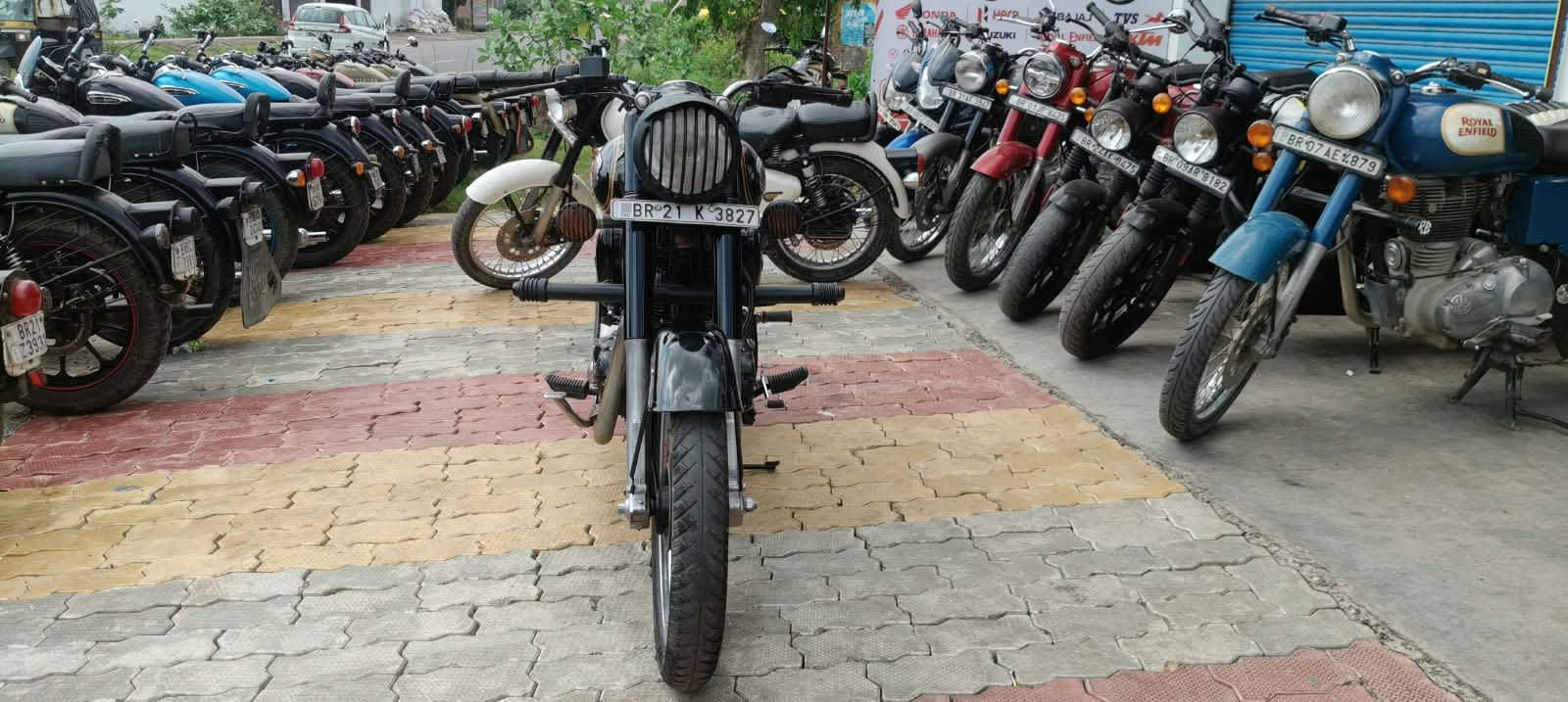 Royal Enfield Standard 2015