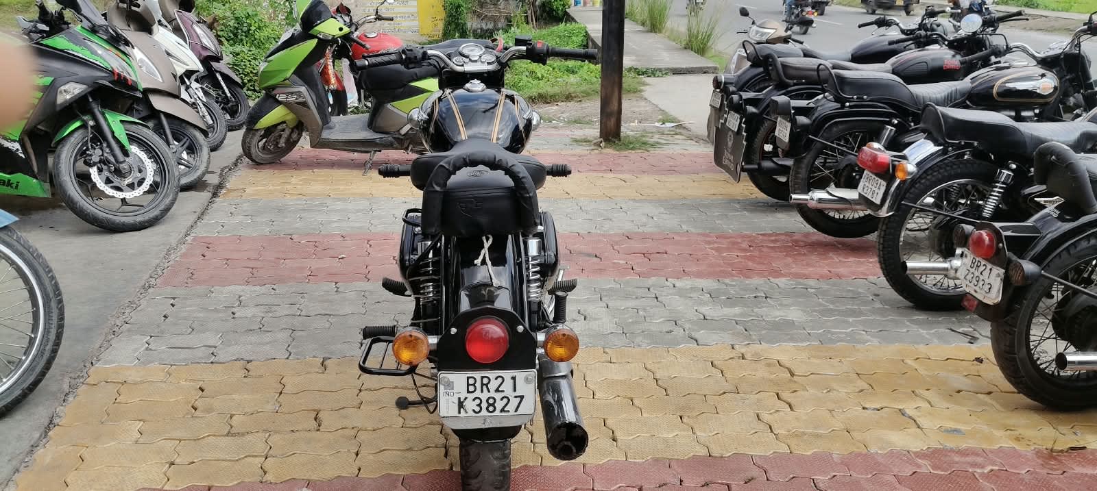 Royal Enfield Standard 2015 in Muzaffarpur photo 4