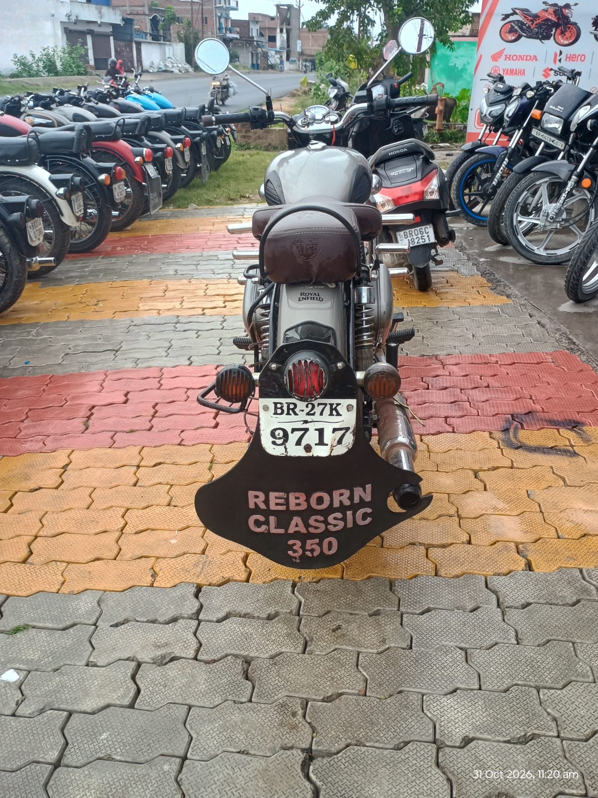 Royal Enfield Classic 2019 in Muzaffarpur photo 3