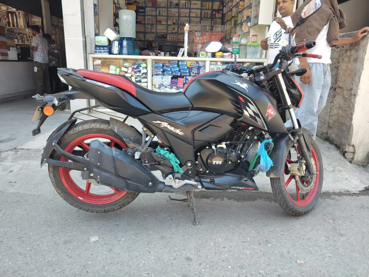 Second hand TVS RTR Apache 160 4v 2025 in Nepal - MOTOVO Certified