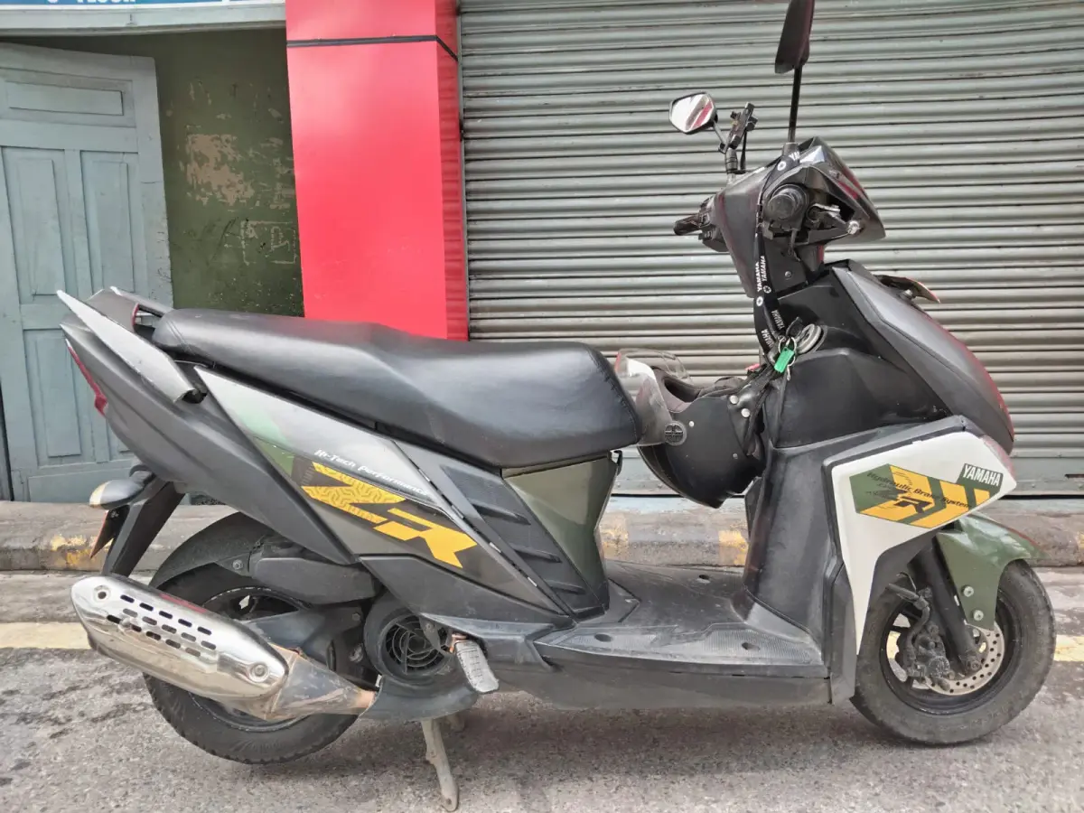 Yamaha Ray ZR